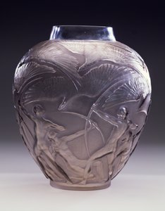 Vase des archers, 1921